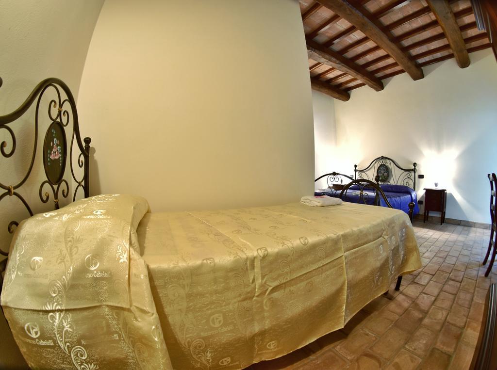 Agriturismo Isola Verde Sant'Urbano Ngoại thất bức ảnh