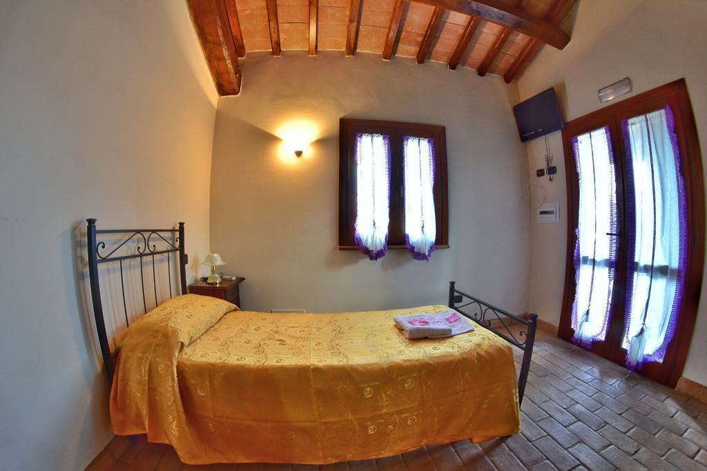 Agriturismo Isola Verde Sant'Urbano Ngoại thất bức ảnh
